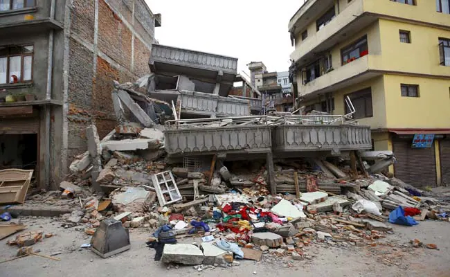 Powerful earthquake jolts India, Nepal