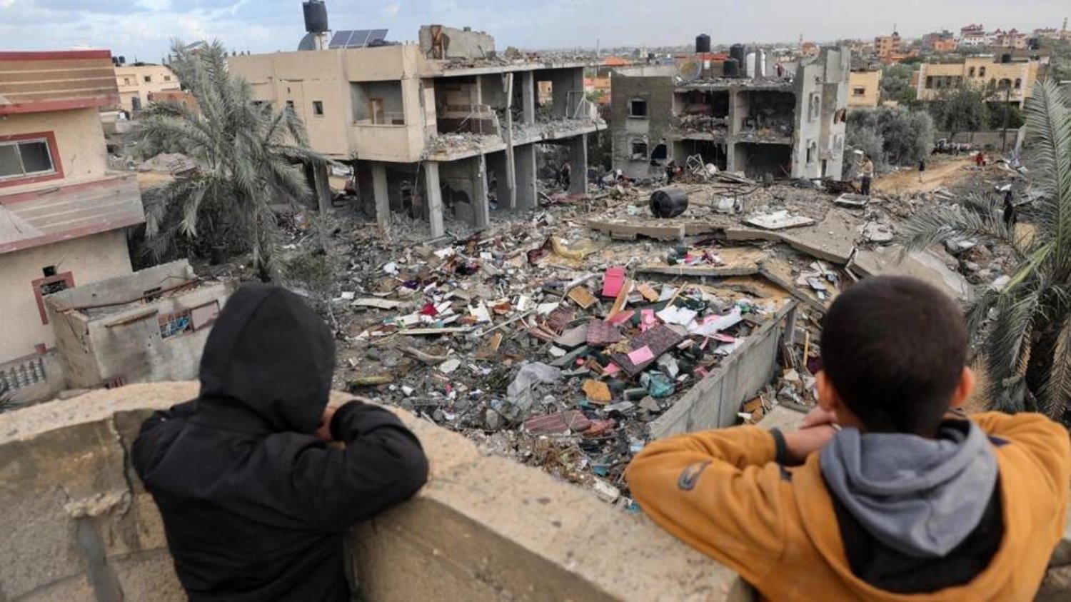 Hamas says Gaza truce deal ‘close’, death toll crosses 13,300