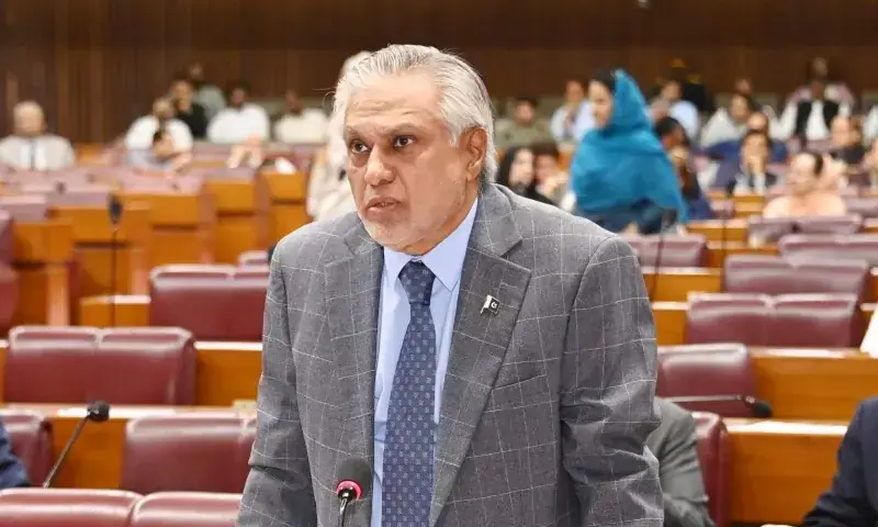 DPM Dar says US-Iran ‘indirect talks’ taking place through messages being relayed by Pakistan