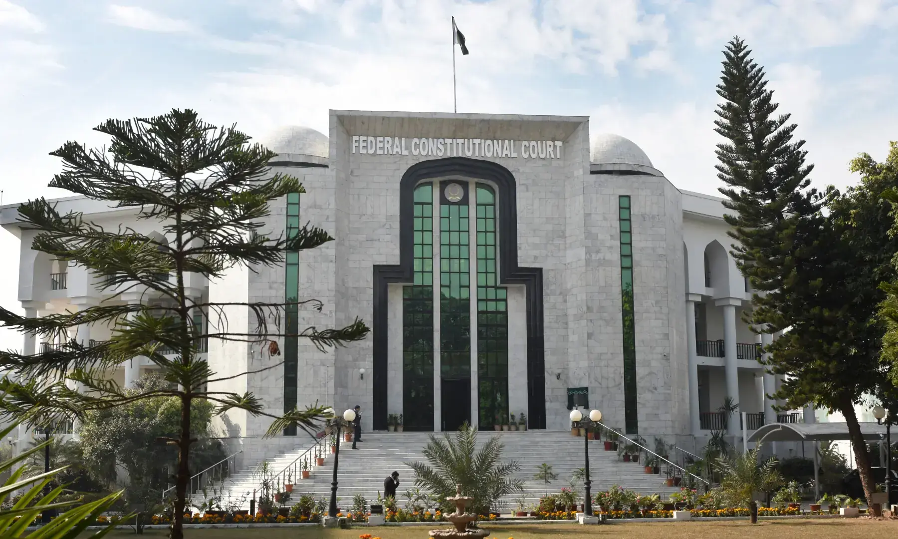 FCC seeks response from KP CM Afridi over plans to form ‘Imran Khan release force’