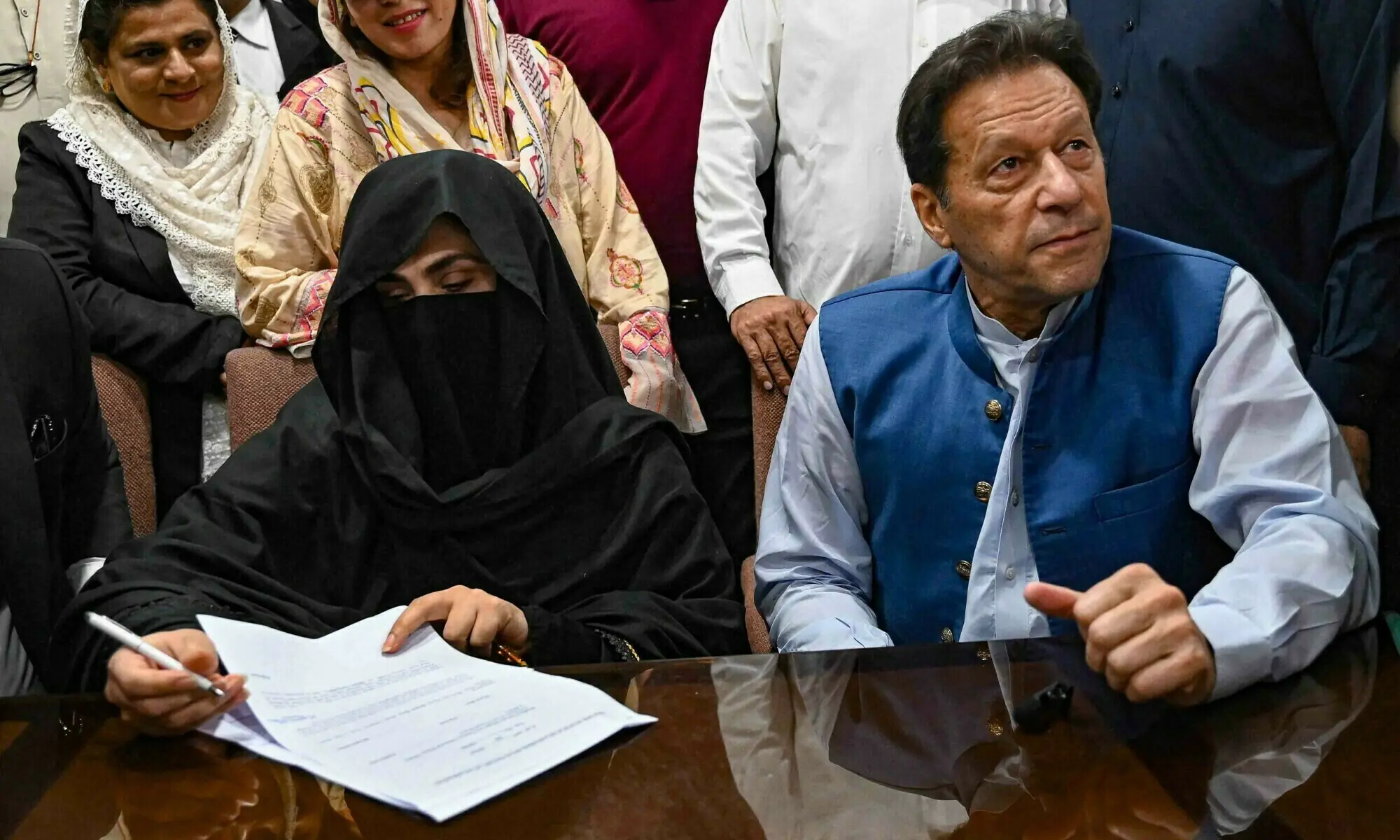 Imran, Bushra move IHC to fix appeals in Toshakhana-I, £190m cases